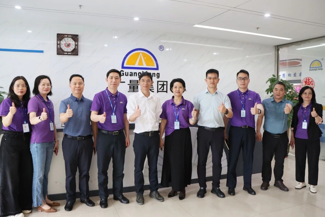 尊龙凯时人生就是搏集团丨从资源到智慧：尊龙凯时人生就是搏与中铁二十五局再启战略新局